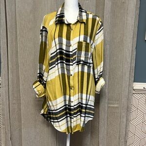 C&C California Yellow and Black Plaid Button Down Shirt